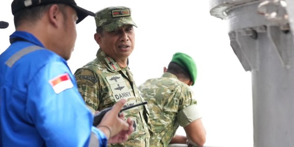 Menhan RI Tinjau Uji Coba Kapal Selam Tanpa Awak di Koarmada II, Danrem 084/BJ Turut Dampingi