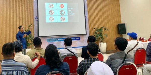 PT Terminal Teluk Lamong Luncurkan Program AKSI DILAN, Cetak Pengemudi Truk Profesional