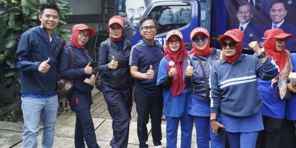 Rayakan HUT ke-14, DPW Partai NasDem Jawa Barat Dekatkan Diri ke Masyarakat Melalui Senam Bersama