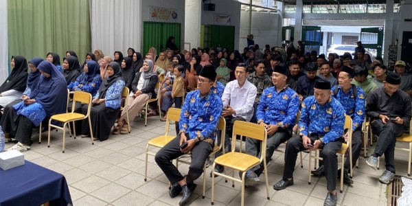 Anggota DPRD Jabar Apresiasi Dedikasi Guru dan Tekankan Evaluasi Berbasis Fakta Lapangan