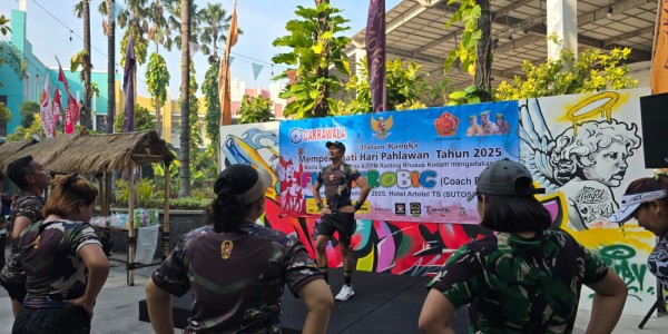 Semarak Hari Pahlawan, ARTOTEL TS Suites Surabaya dan Organisasi Veteran Gelar Fun Aerobic Bersama