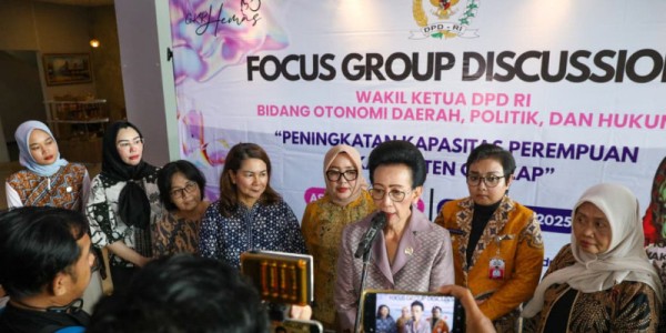 GKR Hemas Ajak Perempuan Jadi Subjek Perubahan dalam Pembangunan Daerah