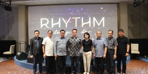 RHYTHM Lounge & Bar Resmi Hadir di Surabaya: Destinasi Baru untuk Hangout dan Bernostalgia