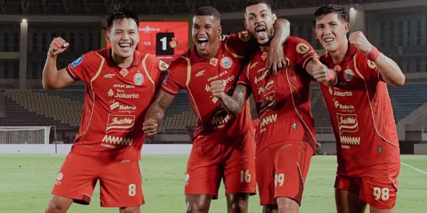 Remontada, Persija Taklukkan Persik dengan Skor 3-1 di Manahan