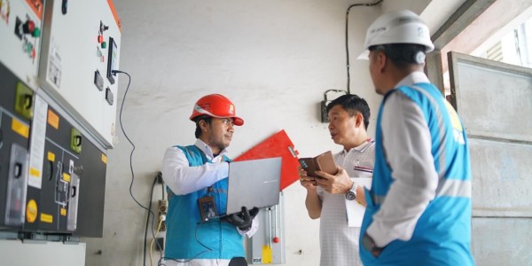 PLN Hadir Untuk Rakyat, Operasikan 247 Pelanggan Tegangan Menengah