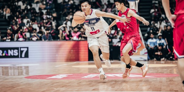 SMA Bukit Sion Pertahankan Gelar, Taklukkan SMA Jubilee 60-52 di Final DBL Jakarta 2025
