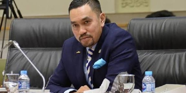 Unggah Perjalanan Hidupnya, Sahroni Bikin Warganet Terkejut dan Terharu