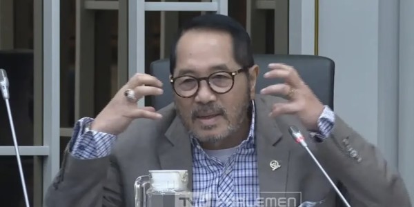Komisi IV DPR Desak Pemerintah Keluarkan Moratorium izin Pengelolaan Kawasan Hutan