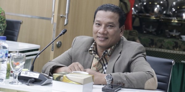 Akses Darat Terputus, Ruslan Daud Sarankan Gubernur Optimalkan Kapal Aceh Hebat