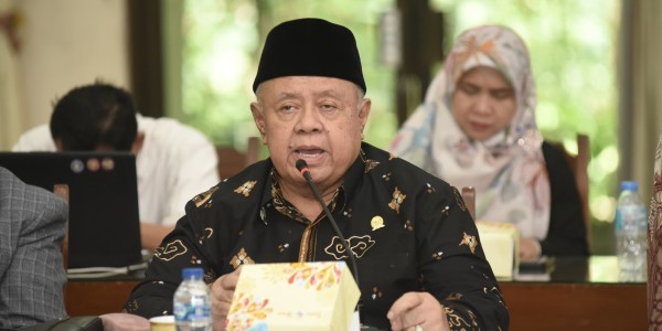 1.009 Sekolah Terdampak Banjir Aceh–Sumatera, Komisi X: Kondisi Guru dan Siswa Harus Jadi Prioritas