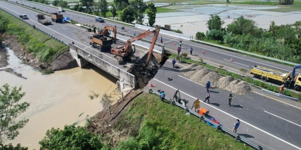 Jasa Marga Lakukan Perbaikan Jalan Tol Terdampak Bencana Banjir