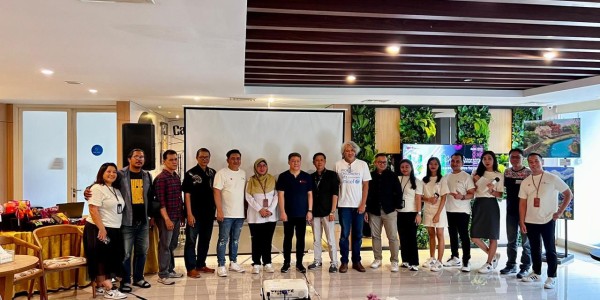 Dafam Pacific Caesar Surabaya Gelar Pameran “Duniaku Seru #SetaraBerkarya” untuk Rayakan Hari Disabilitas Internasional