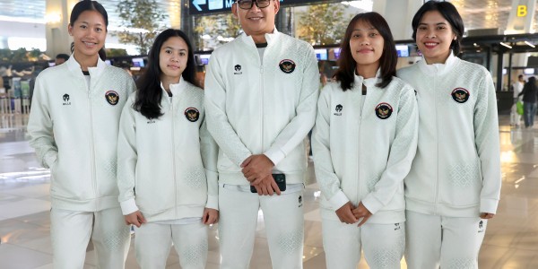 Jelang SEA Games 2025, Tim Bulutangkis Indonesia ke Bangkok