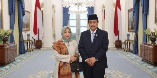 Resmi Sandang Gelar Doktor, Wakil Ketua MA RI Tamatkan Studi di FH Unair