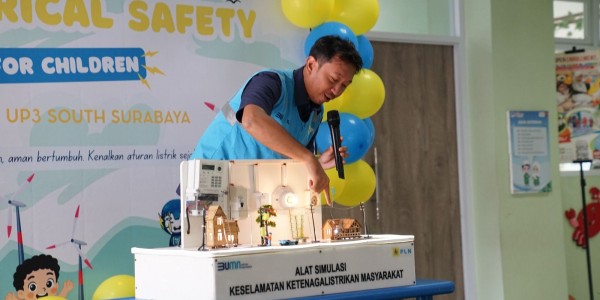 PLN Gelar Edukasi Kelistrikan untuk Siswa SMK hingga Usia Dini