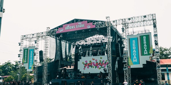 Padepopan Hadirkan Ruang Kumpul Baru Warga Depok Lewat Festival Musik “Seragam Beragam”