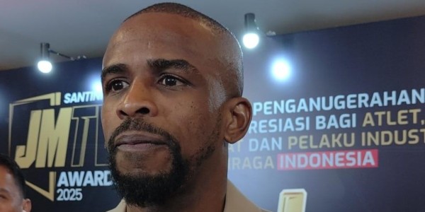 Alami Kegagalan Beruntun, Greg Nwokolo: Timnas Indonesia Maju Sepuluh Langkah, Lalu Mundur Lagi