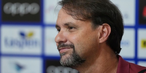 Mauricio Souza Harap Laga Semen Padang FC vs Persija Bawa Penghiburan bagi Korban Bencana di Sumatera Barat