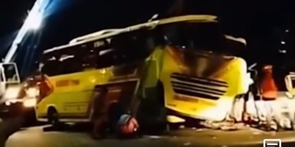 Kecelakaan Bus Cahaya Trans di Exit Tol Krapyak, Jawa Tengah