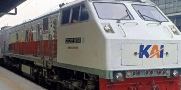 KAI Commuter Catat 3,5 Juta Pengguna Commuter Line Jabodetabek di Massa Nataru