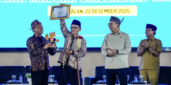 Di Kongres Budaya Madura, Fadli Dorong Budaya Mengakar Lokal dan Berdampak Global