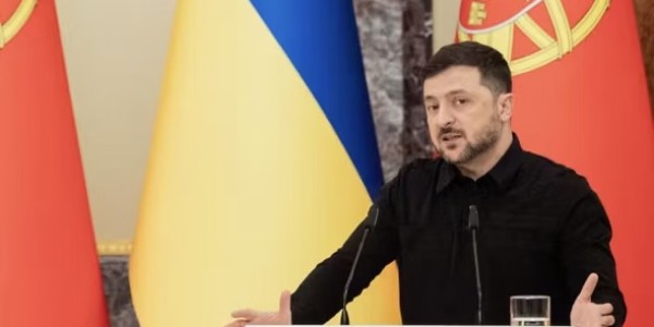 Ukraina Ajukan Gencatan Senjata Dua Bulan untuk Gelar Referendum Perdamaian