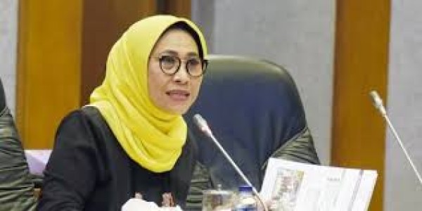 Guru dan Dosen Gugat ke MK, Ketua Komisi X Serahkan Kepada Hakim