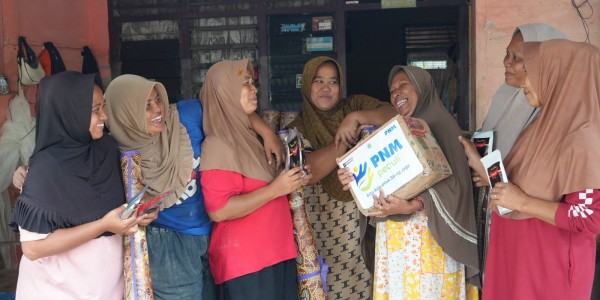 Produk Nasabah PNM Ikut Membantu Masyarakat Terdampak Bencana di Sumatera