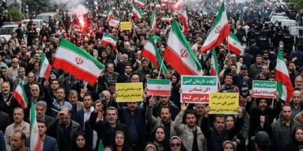 Aksi Protes di Iran Berujung Bentrokan, Lima Orang Tewas