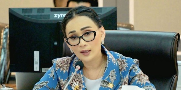 Komisi I DPR Ingatkan Pelibatan TNI Dalam Penanganan Terorisme Harus Hati-hati