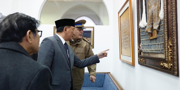 Wakil Panglima TNI Dampingi Menhan RI Kunjungi Masjid Soeharto di Sarajevo
