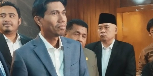 Mendagri Bilang Ada Pemda Habiskan 1 Miliar per Hari untuk Makan-Makan, DPR: Tidak Masuk Akal