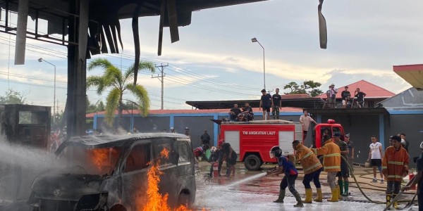 Cepat dan Tanggap, Kodaeral XI Kembali Padamkan Kebakaran di SPBU Jalan Noari Merauke