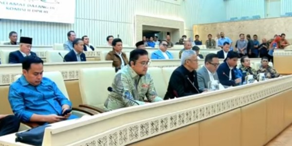 Komisi II DPR RI Resmi Tetapkan 9 Calon Anggota Ombudsman RI Periode 2026-2031