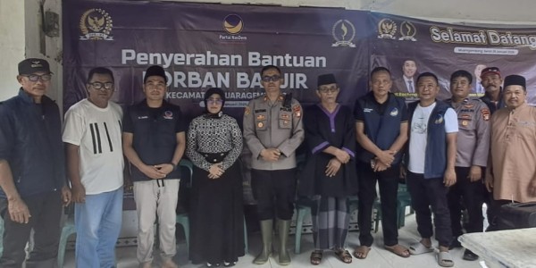 NasDem Jabar Salurkan Bantuan untuk Korban Banjir Muara Gembong