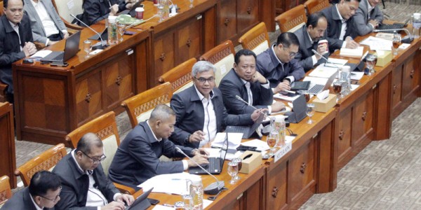 KPK Raker Dengan Komisi III DPR