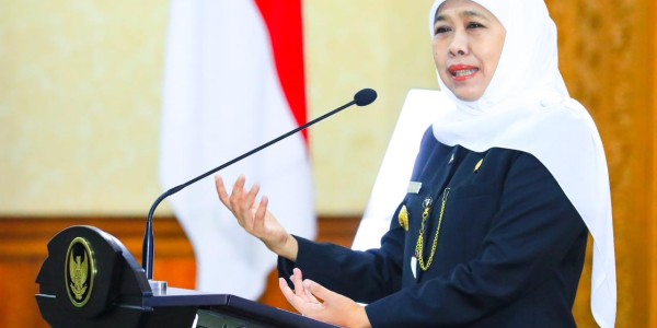 Gubernur Khofifah Rotasi Tujuh Pejabat Pimpinan Tinggi Pratama, Pastikan Talent DNA Perkuat Sistem Merit di Pemprov Jatim