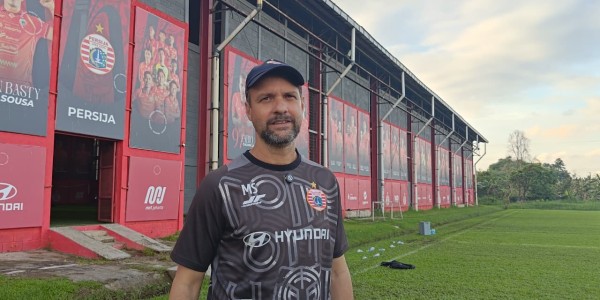 Fokus Kejar Target Juara, Mauricio Souza Enggan Pikirkan Soal Perpanjangan Kontrak di Persija