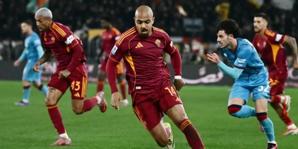 Donyell Malen Bersinar, AS Roma Tekuk Cagliari 2-0 di Olimpico