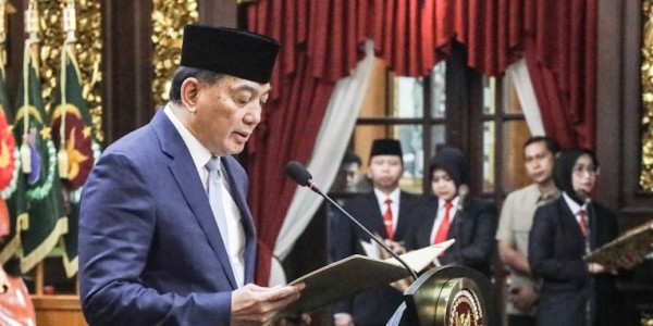 Sjafrie Sjamsudin Masuk Bursa Pilpres 2029, Akankah Prabowo Iklas?