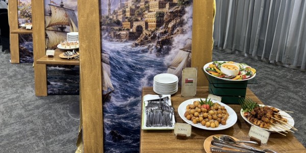 Keliling 7 Negara Saat Berbuka? Bisa! Ini Sensasi 7th Voyage of Sinbad di The Southern Hotel Surabaya