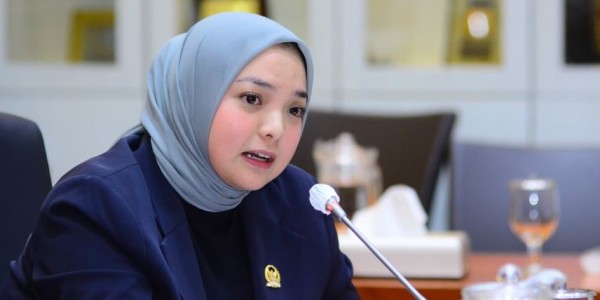 DPR Minta Pengawasan Ketat Program Makan Bergizi Gratis untuk Cegah Kasus Keracunan