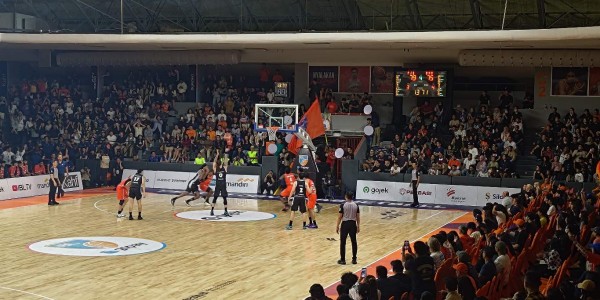 IBL 2026: Pelita Jaya Tundukkan Bogor Hornbills, Cetak 10 Kali Menang Beruntun