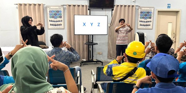 PDS Latih Petugas Bahasa Isyarat, Perkuat Layanan Inklusif Jelang Arus Mudik