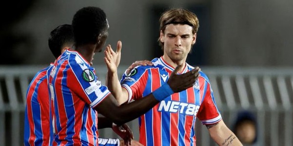 Crystal Palace Comeback, Taklukkan 10 Pemain Tottenham 3-1 di London