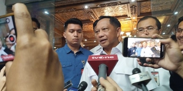 Mendagri Minta Kepala Daerah Tunda Perjalanan Jelang Lebaran