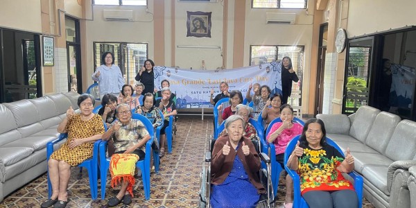 Wyndham Surabaya dan Casa Grande East Java Salurkan 1.000 Paket Nasi Kotak untuk Panti Asuhan dan Lansia