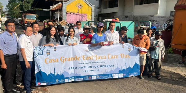 Casa Grande East Java Salurkan 1.000 Paket Buka Puasa kepada Panti Asuhan dan Ojol di Surabaya