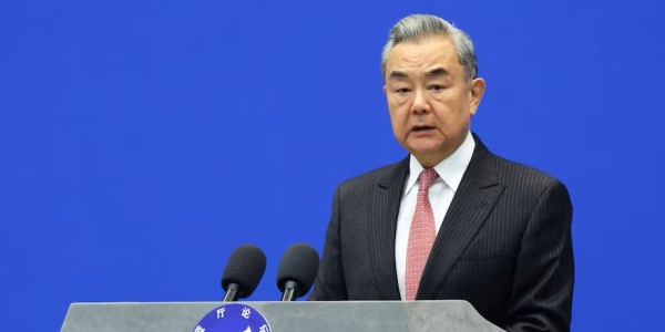 Bahas Perkembangan Timteng, Menlu China Teleponan Dengan Empat Menlu Negara Islam