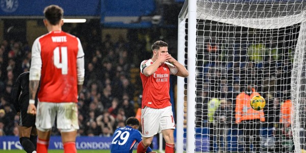 Arsenal Tundukkan Everton 2-0, Gyokeres dan Dowman Pastikan The Gunners Kokoh di Puncak